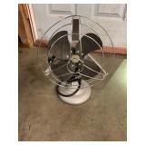 Holmes desk fan