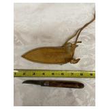 Knife with sheath