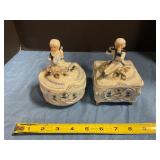 Porcelain trinket boxes