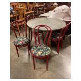 Table and chairs 42ï¿½ in diameter, chairs need work