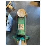 1 1/2 Ton Hydraulic Floor Jack
