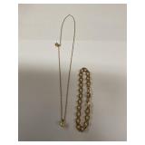 Pearl necklace and bracelet
