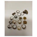 Assorted jewelry