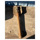 Trench shovel