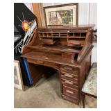 Antique roll top desk, top is broken