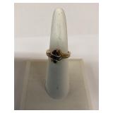 18 karat gold ring size 6
