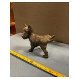 Cast iron dog