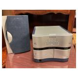 Kenwood Compact Disk Stereo System w Speaker