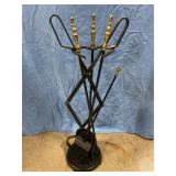 Fireplace tool set