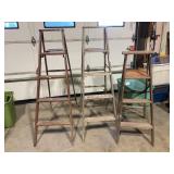 Wood ladders 2-5ï¿½ & 1-4ï¿½