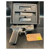 Hudson H9 Pis 9x19 4magazines in orig box