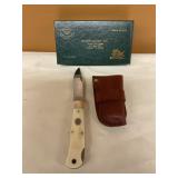 Moore Maker Pocket Knife in Orig. box w/ belt case