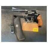 Smith &Wesson 34-1Rev. 22LR W/ holster