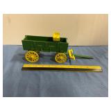 John Deere wagon