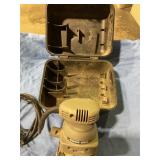 Palm sander Porter Cable in case