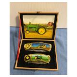 John Deere collector knife set