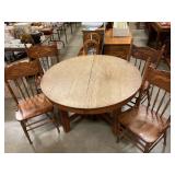 Wood Table w/ 4 chairs 48" round