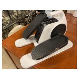 Ellipse one leg exercise machine