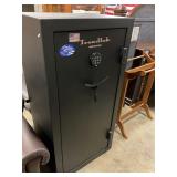 Tread lock gun safe 28ï¿½ x 20ï¿½ x 56ï¿½ tall