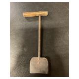 Vintage tobacco cutter