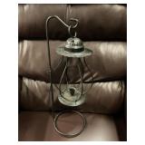 Lantern candle decorative hanger
