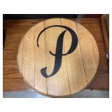 Barrel top with letter P