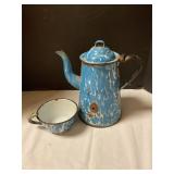 Vintage Graniteware blue/white swirl Coffee pot