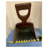 Antique cranberry picker scoop