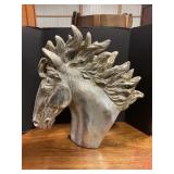 Horse head sculpture 22ï¿½ Tal