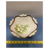 Porcelain prussia serving bowl