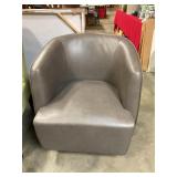 Barrel Faul Leather swivel Chair