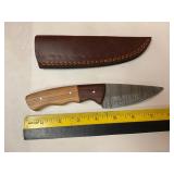Damascus knife W/Sheath