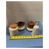 Assorted stoneware decor