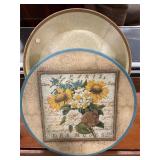 Hat storage container