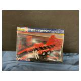 Race car trailer w/ equipment model kit NEW