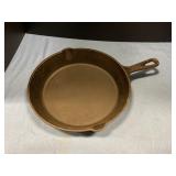 Cast iron mainstays skillet 10ï¿½ round