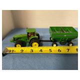 John Deere 8420 with gravity wagon