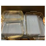 Glass baking dishes anchor hocking & fire king