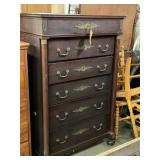Antique 6 drawer chest with key