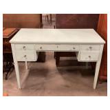 Desk 46ï¿½L x 24ï¿½ W x 30ï¿½ T