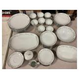 Noritake Annabelle Pattern China Set 8pc. Setting