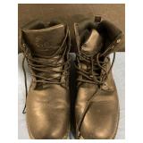 Boots menï¿½s size 11