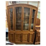 China Hutch with glass shelves 77ï¿½X 55ï¿½
