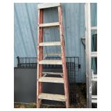 Louisville 6ft fiberglass ladder