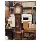 J. C. Jennings & Sons Grandfather clock w key 92ï¿½T