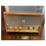Vintage Magnavox Radio