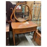 Vanity with mirror & drawers