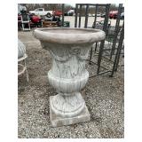 Planter Extra Large 39ï¿½ T x 28ï¿½ R