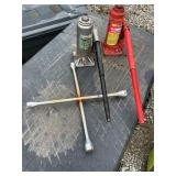Bottle Jacks / lug wrench