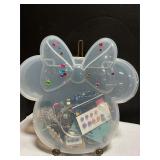 Costume jewelry in Minnie Case